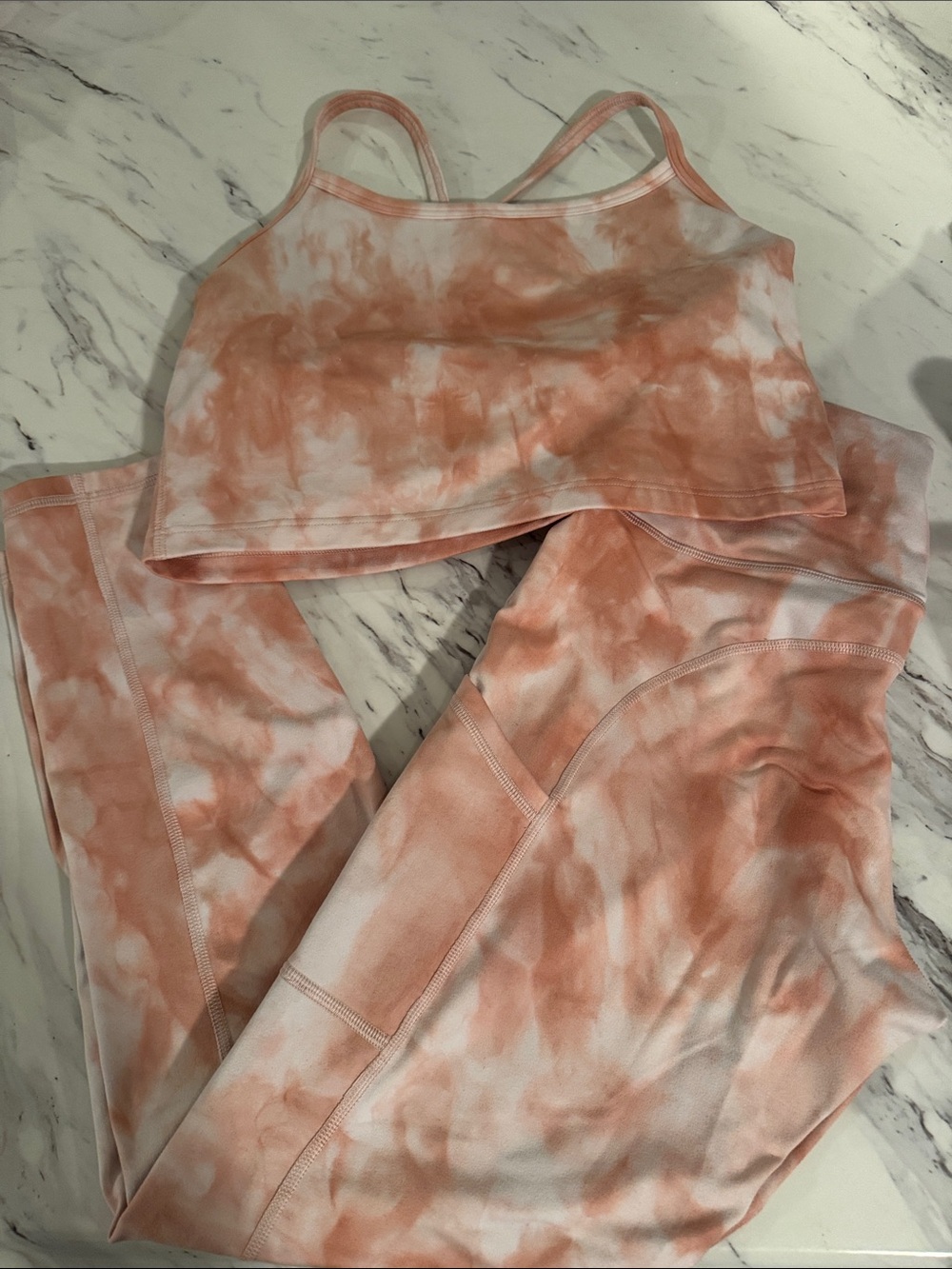 aerie Peach Tie-Dye Sports Bra — Cropped Light Support